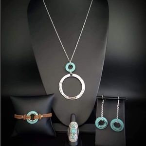 GREAT GIFT 🎁 🎁 🎁 Simple turquoise in color ...4pc set